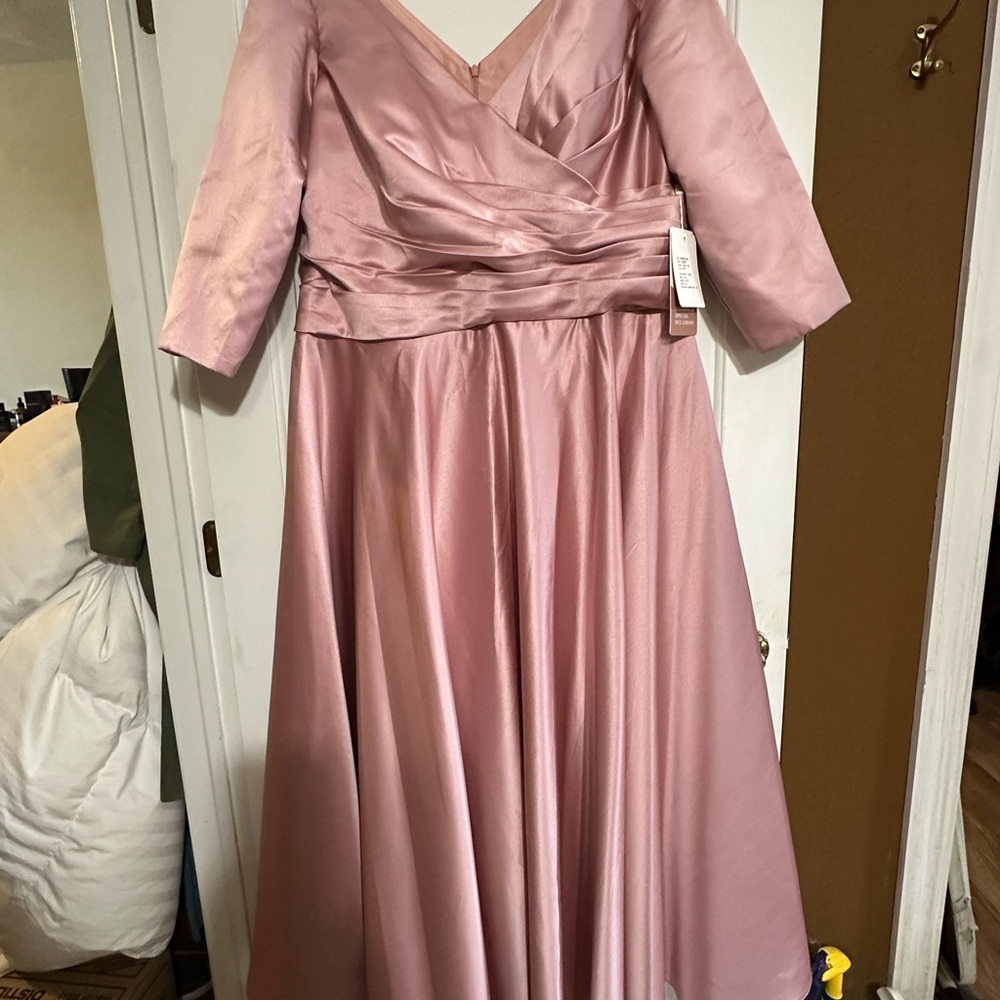Charming Pink Formal Women’s Dress